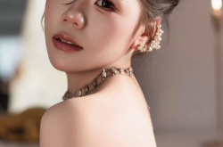 个人高级感写真,演绎高级感写真艺术