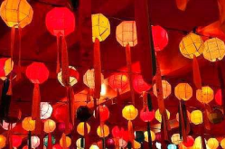 英语元宵灯谜10个,10 Engaging English Lantern Riddles Celebrating the Chinese Lantern Festival